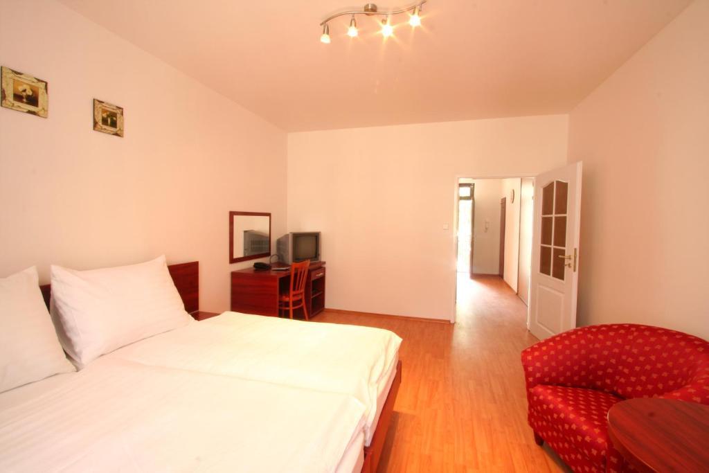 Susa 3* Praha